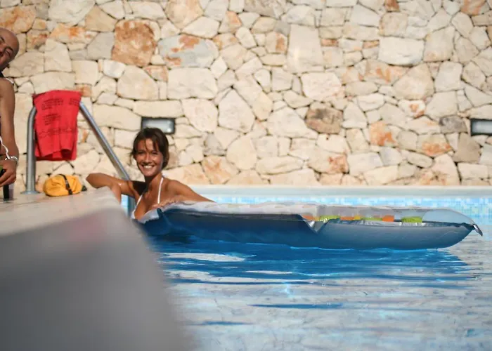 With Pool And Panoramic Terrace فندق سانتا ماريا أل بانيو